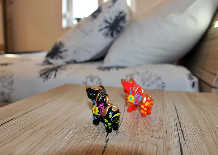 Entire Unit Lima *free Parking Space *