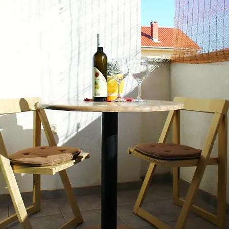 Apartment Entire Unit Lima *free Parking Space