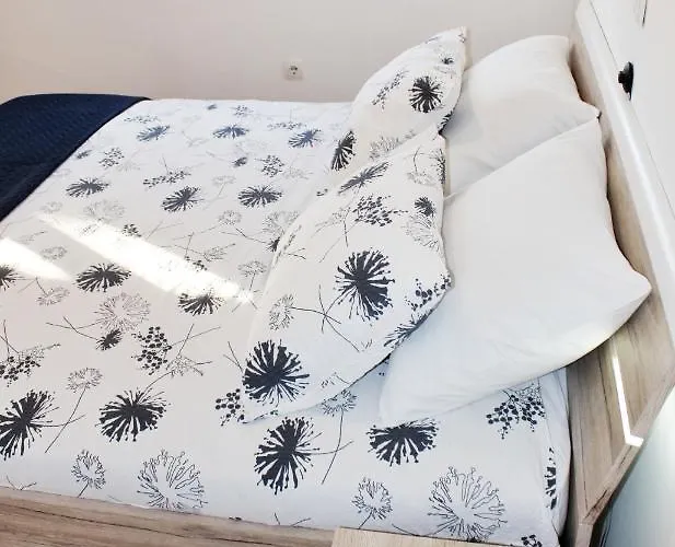 Entire Unit Lima *free Parking Space Apartmán *