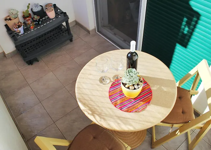 Entire Unit Lima *free Parking Space *